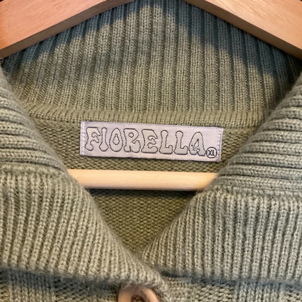 Fiorella Vtg Cardigan Sweater Chunky Cable Knit Pockets Academia Relax Green XL - Picture 4 of 7